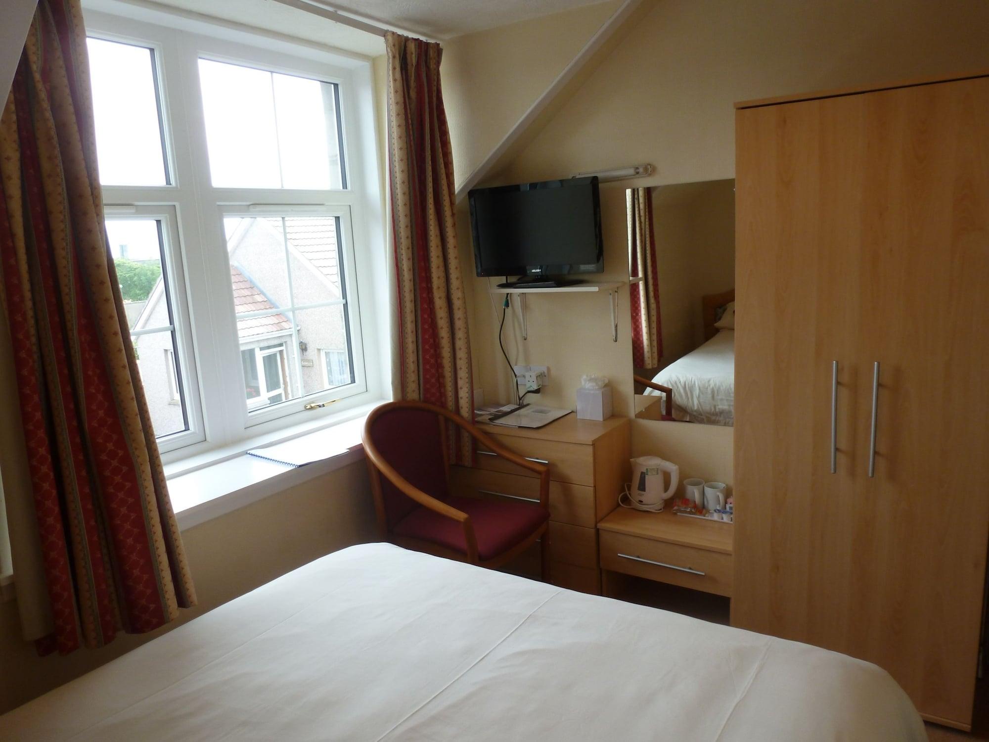 Castletown Hotel 3*